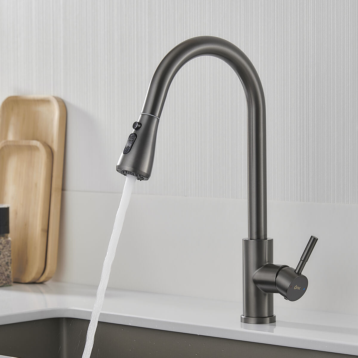 V4H2B15465E93BBDBBCD8B68D3E9210FA02R6874186P6