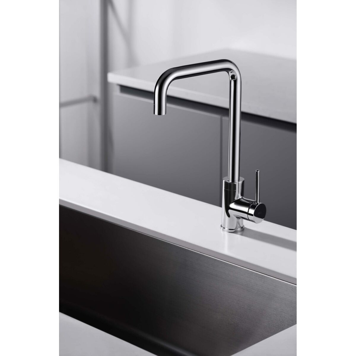 V4H9848EB5082649065D355F00F4A73F61BR6968384P2